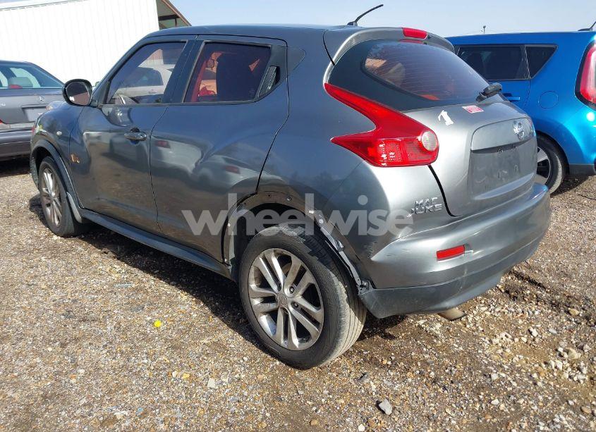 Photo 3 of 2013 Nissan Juke S (VIN JN8AF5MR8DT212937)