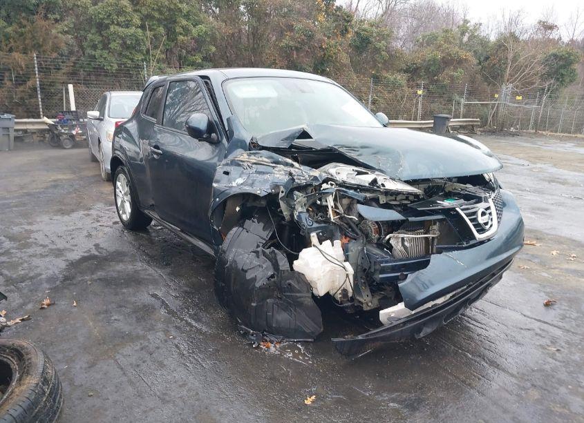 2013 Nissan Juke SV (VIN JN8AF5MR8DT221430) main photo