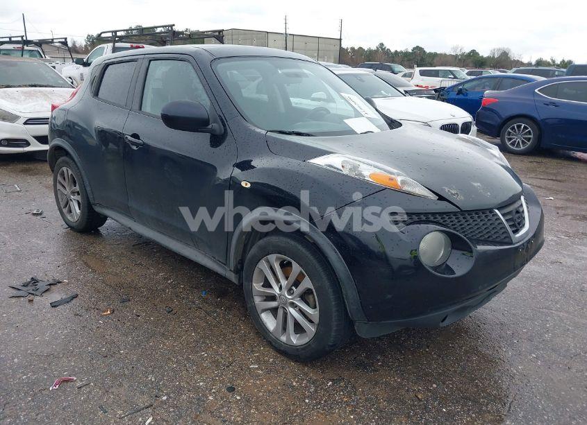 2013 Nissan Juke SV (VIN JN8AF5MR8DT222304) main photo