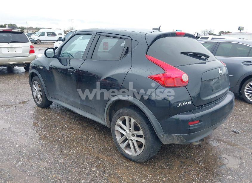 Photo 3 of 2013 Nissan Juke SV (VIN JN8AF5MR8DT222304)