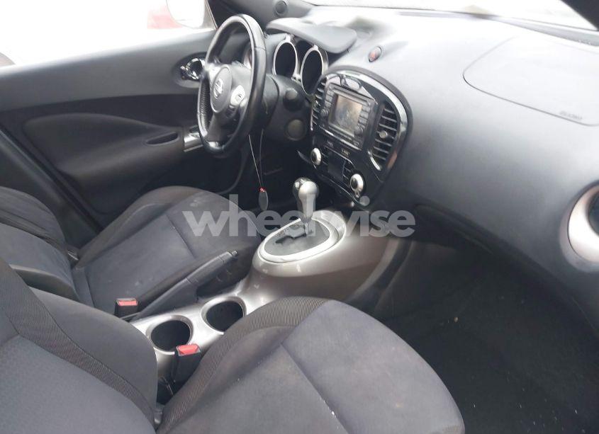 Photo 5 of 2013 Nissan Juke SV (VIN JN8AF5MR8DT222304)