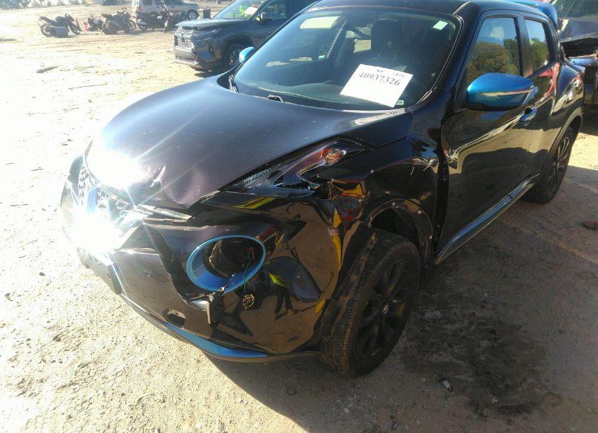 Photo 6 of 2015 Nissan Juke S (VIN JN8AF5MR8FT505210)