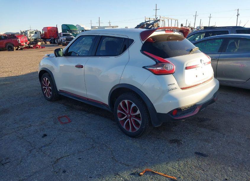 Photo 3 of 2015 Nissan Juke SV (VIN JN8AF5MR8FT506048)