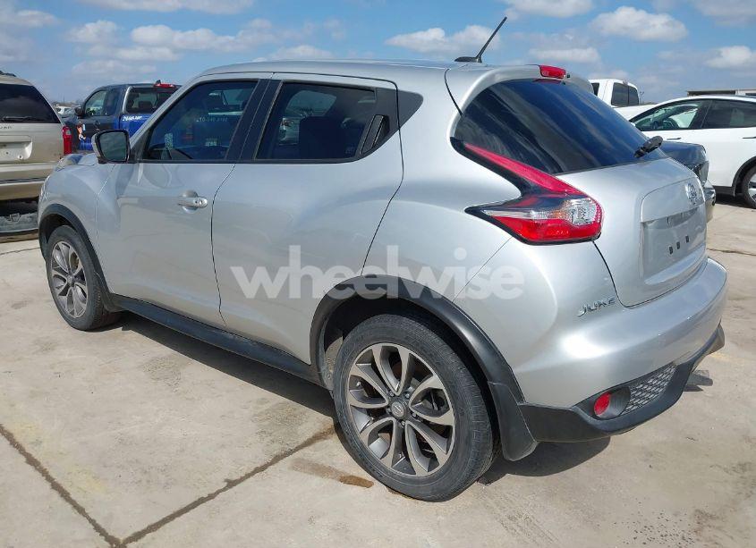 Photo 3 of 2017 Nissan Juke SL (VIN JN8AF5MR8HT700811)