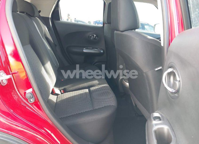 Photo 8 of 2017 Nissan Juke S (VIN JN8AF5MR8HT701635)