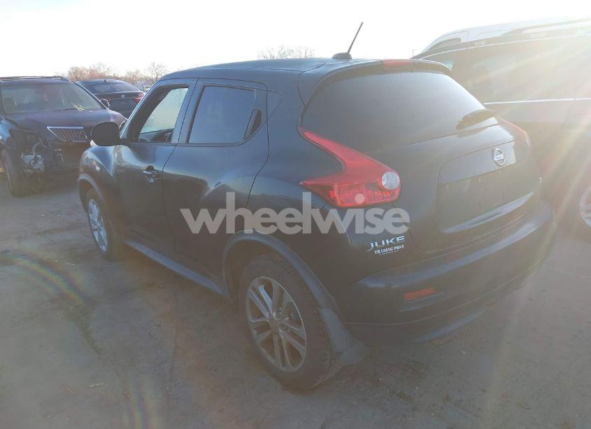 Photo 3 of 2011 Nissan Juke SL (VIN JN8AF5MR9BT010203)