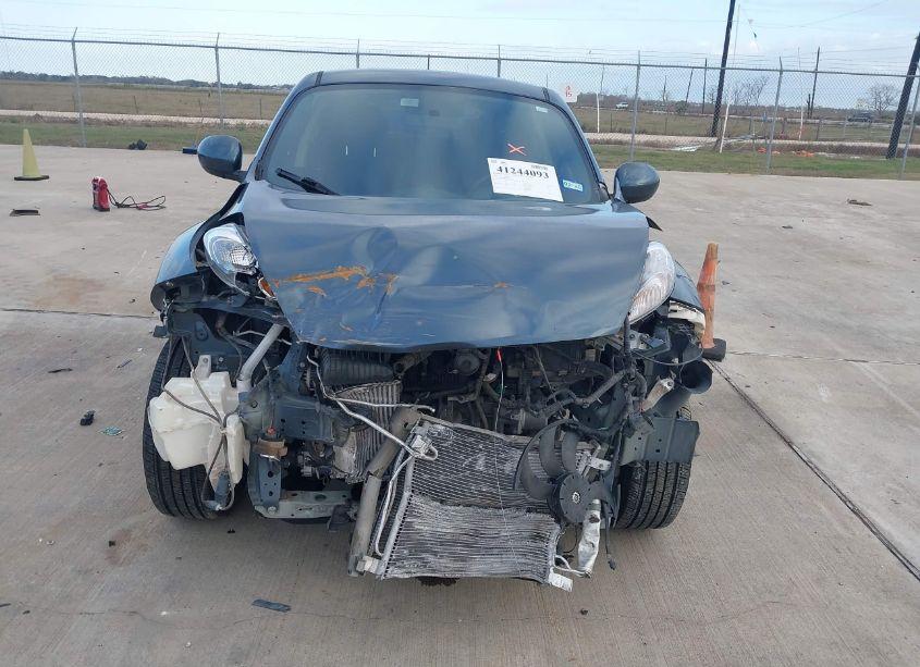 Photo 6 of 2011 Nissan Juke SV (VIN JN8AF5MR9BT018835)