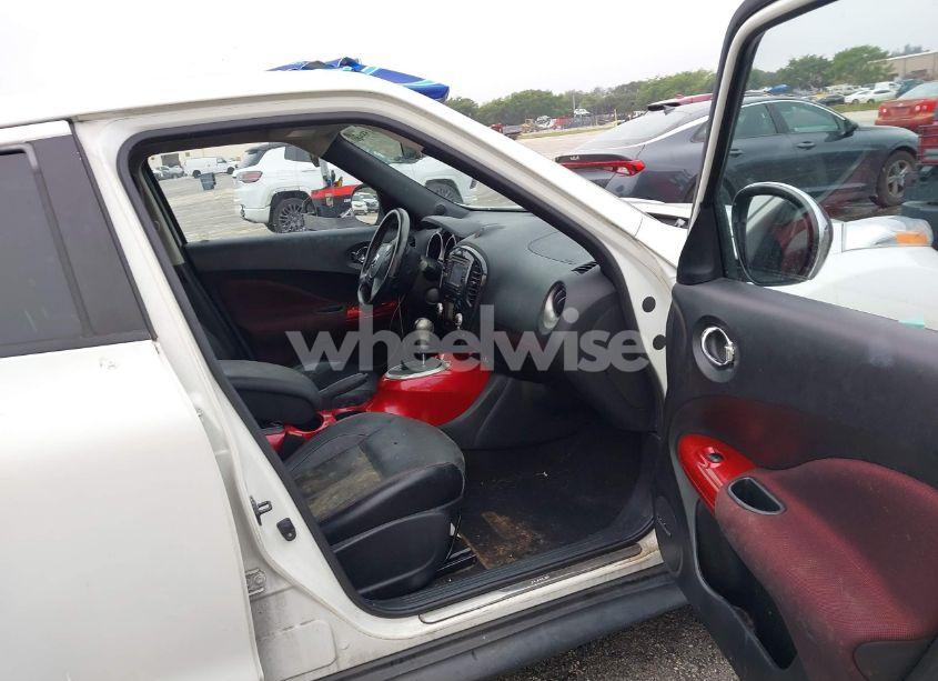 Photo 5 of 2013 Nissan Juke SL (VIN JN8AF5MR9DT202739)