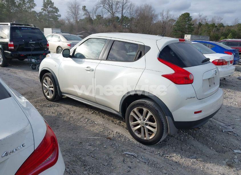 Photo 3 of 2013 Nissan Juke SL (VIN JN8AF5MR9DT211215)