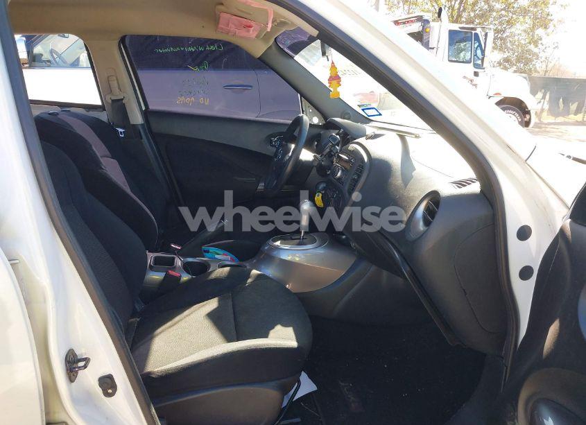 Photo 5 of 2013 Nissan Juke S (VIN JN8AF5MR9DT217600)