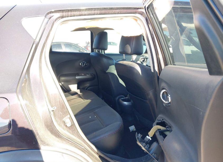 Photo 8 of 2014 Nissan Juke SL (VIN JN8AF5MR9ET350004)