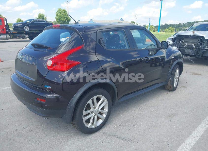 Photo 4 of 2014 Nissan Juke S (VIN JN8AF5MR9ET357616)