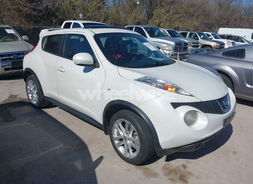 2014 Nissan Juke SL (VIN JN8AF5MR9ET453813) main photo