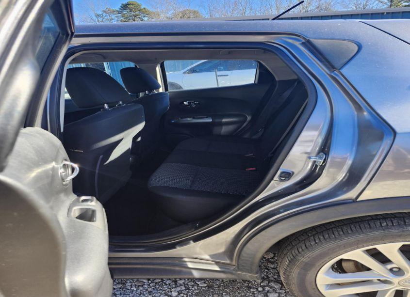 Photo 8 of 2017 Nissan Juke N/A (VIN JN8AF5MR9HT700929)