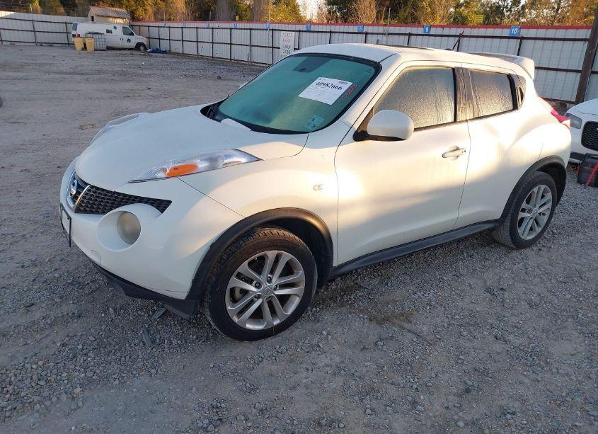 Photo 2 of 2012 Nissan Juke SL (VIN JN8AF5MRXCT115933)