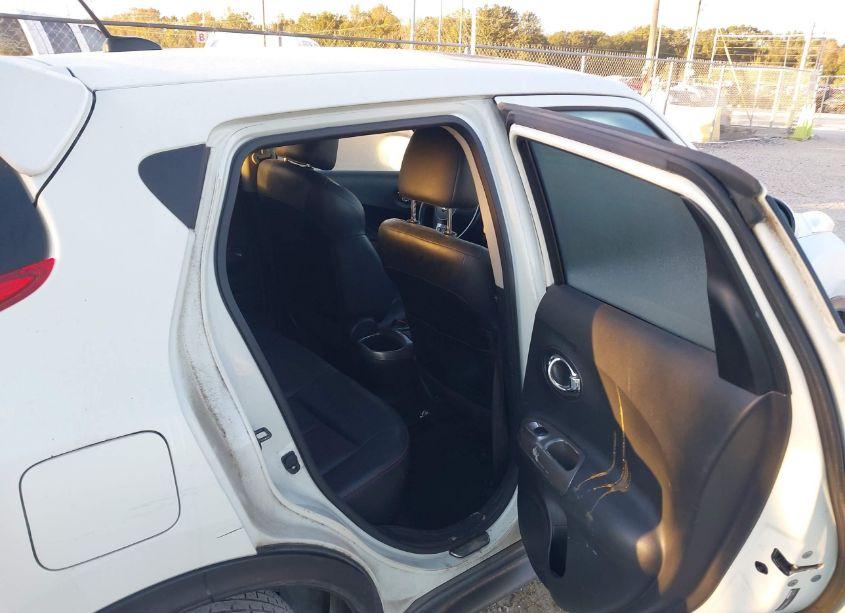 Photo 8 of 2012 Nissan Juke SL (VIN JN8AF5MRXCT115933)