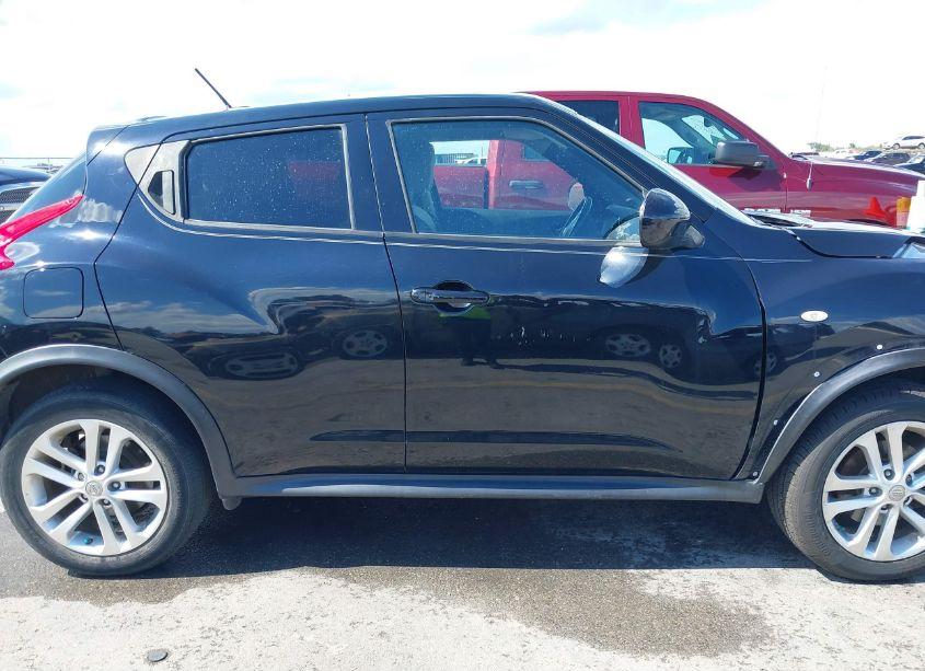 Photo 13 of 2014 Nissan Juke SV (VIN JN8AF5MRXET357155)
