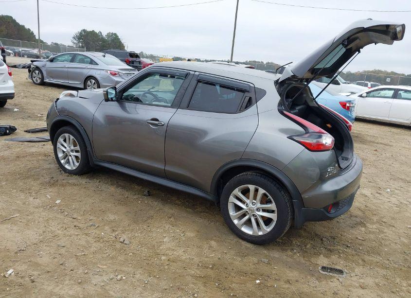 Photo 3 of 2015 Nissan Juke SL (VIN JN8AF5MRXFT502115)