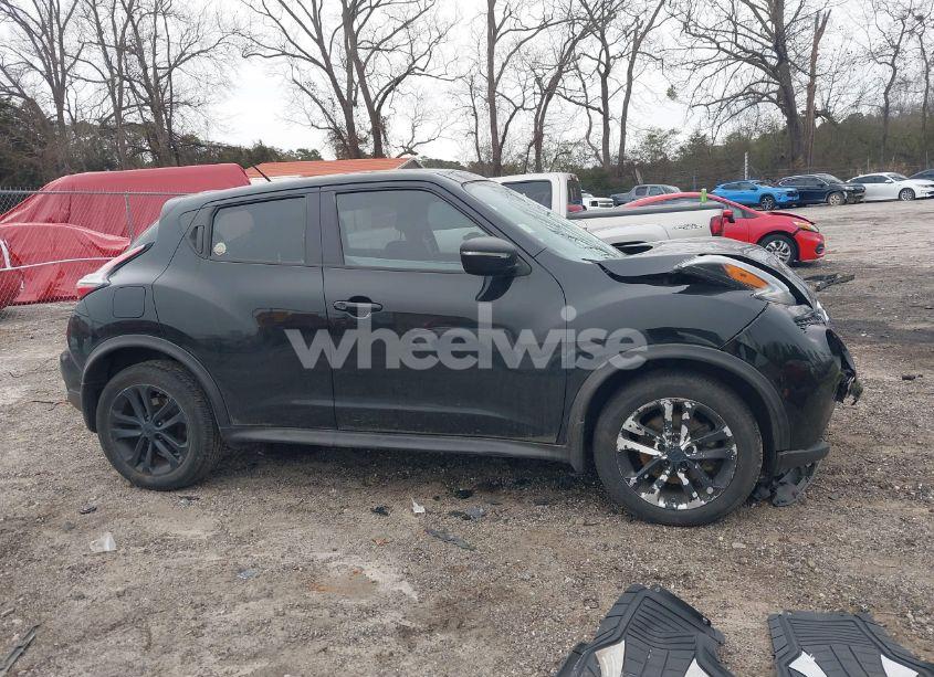 Photo 13 of 2015 Nissan Juke S (VIN JN8AF5MRXFT507640)