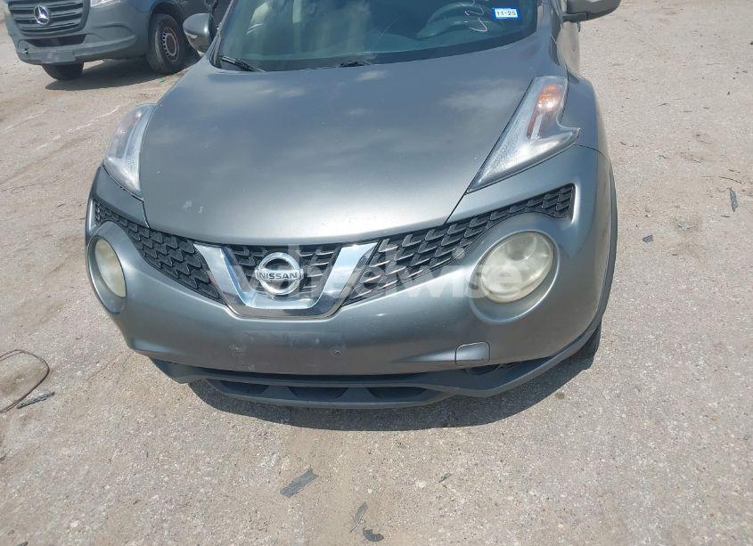 Photo 6 of 2015 Nissan Juke S (VIN JN8AF5MRXFT507850)