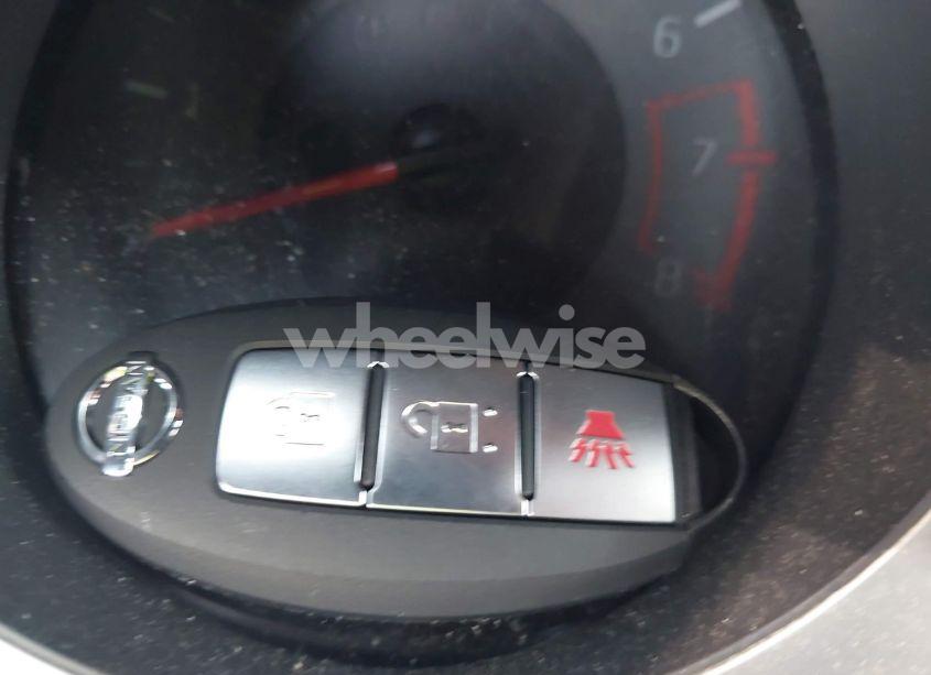 Photo 11 of 2015 Nissan Juke S (VIN JN8AF5MRXFT509789)