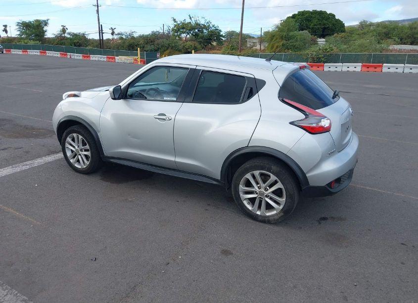Photo 3 of 2017 Nissan Juke S (VIN JN8AF5MRXHT700180)