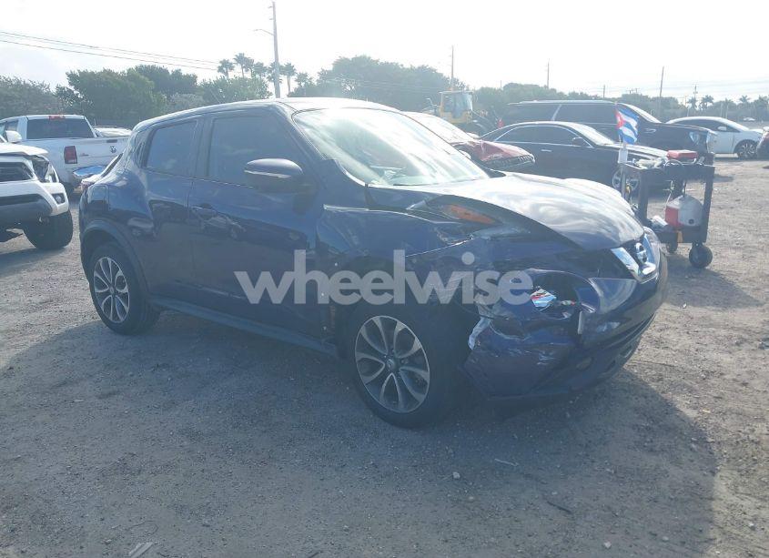 2017 Nissan Juke SL (VIN JN8AF5MRXHT702785) main photo