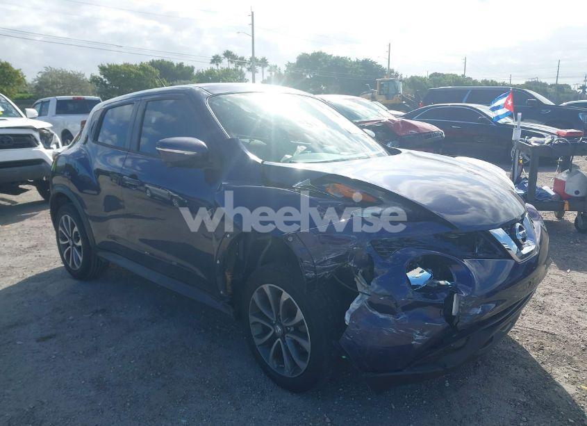 Photo 6 of 2017 Nissan Juke SL (VIN JN8AF5MRXHT702785)