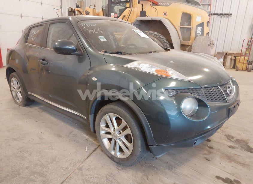 2011 Nissan Juke SV (VIN JN8AF5MV0BT013021) main photo