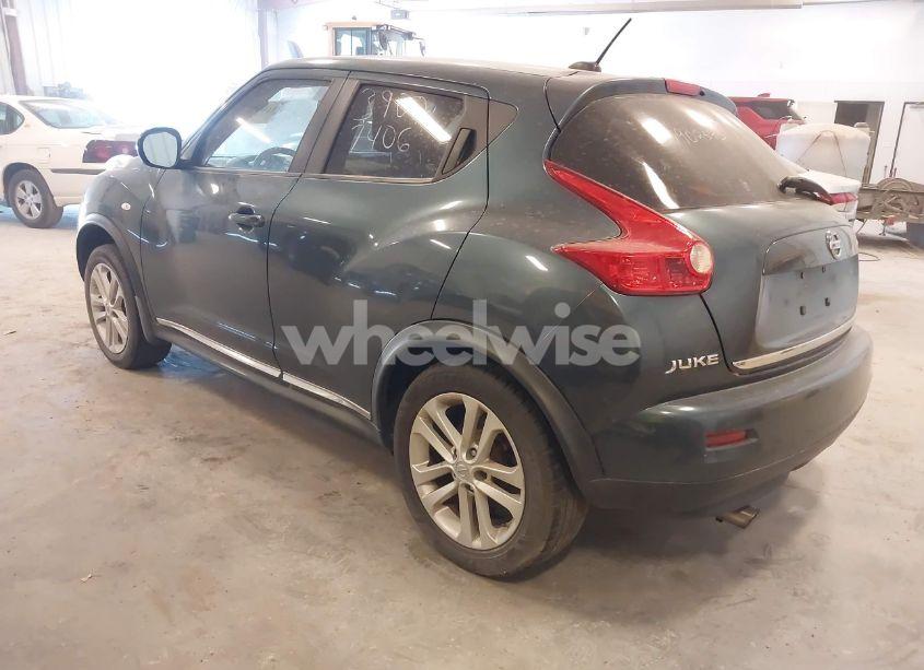 Photo 3 of 2011 Nissan Juke SV (VIN JN8AF5MV0BT013021)
