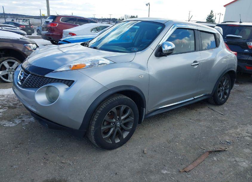 Photo 2 of 2011 Nissan Juke SL (VIN JN8AF5MV0BT028005)