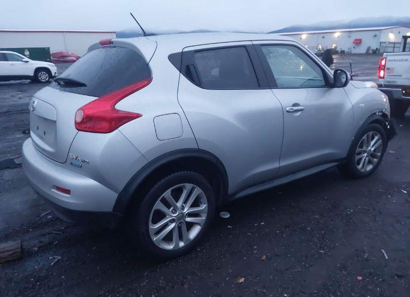 Photo 4 of 2013 Nissan Juke SV (VIN JN8AF5MV0DT210693)