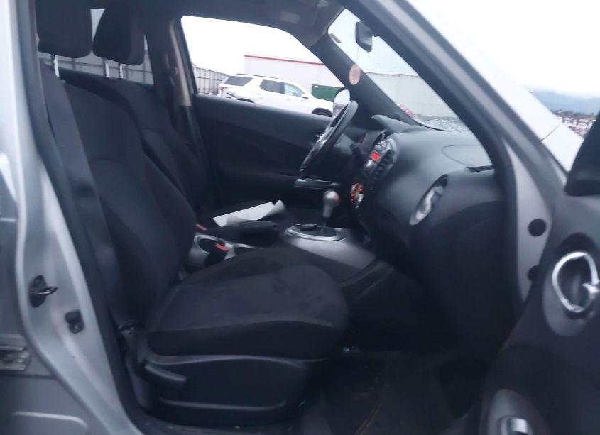 Photo 5 of 2013 Nissan Juke SV (VIN JN8AF5MV0DT210693)