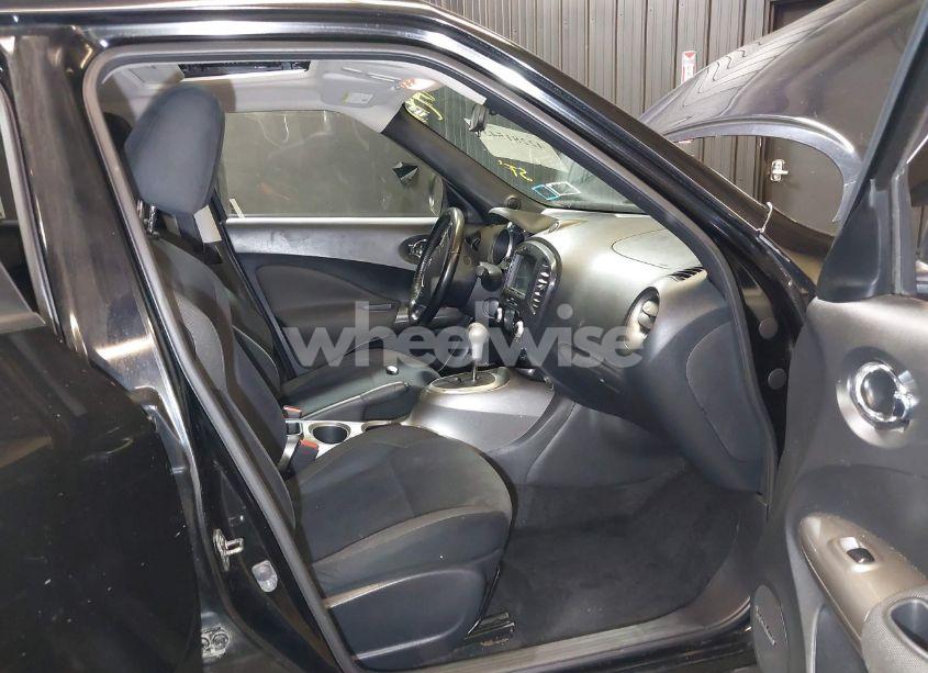 Photo 5 of 2013 Nissan Juke SV (VIN JN8AF5MV0DT215912)