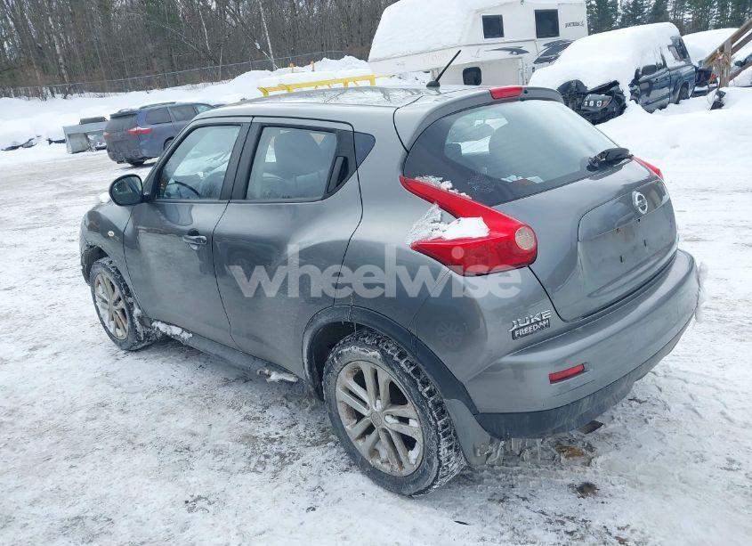 Photo 3 of 2013 Nissan Juke S (VIN JN8AF5MV0DT219460)