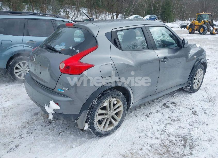 Photo 4 of 2013 Nissan Juke S (VIN JN8AF5MV0DT219460)