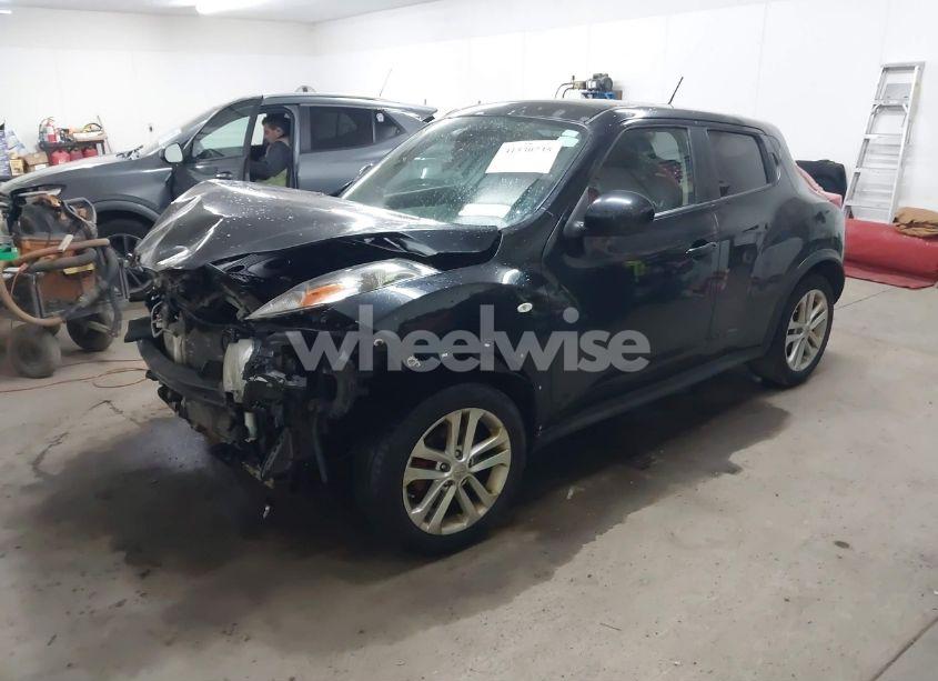 Photo 2 of 2013 Nissan Juke SL (VIN JN8AF5MV0DT229647)