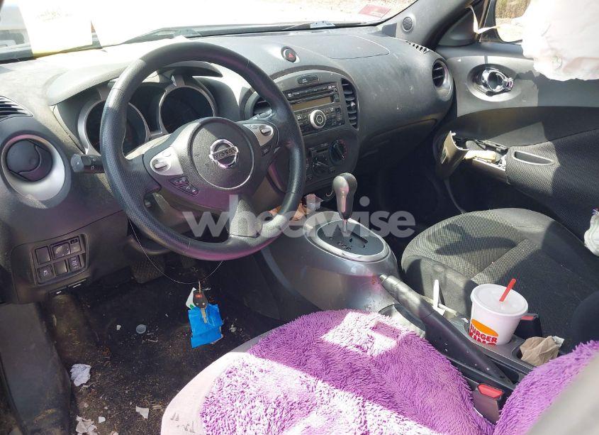 Photo 5 of 2014 Nissan Juke S (VIN JN8AF5MV0ET363009)
