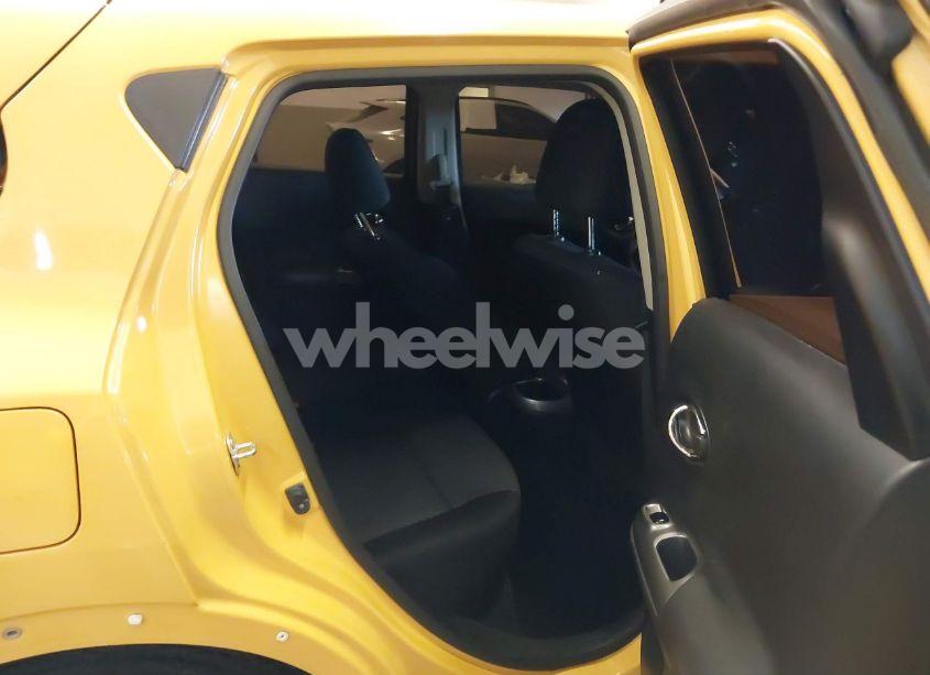 Photo 8 of 2015 Nissan Juke S (VIN JN8AF5MV0FT558674)