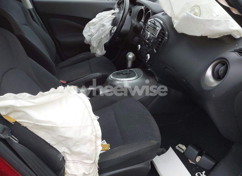 Photo 5 of 2011 Nissan Juke SV (VIN JN8AF5MV1BT005753)