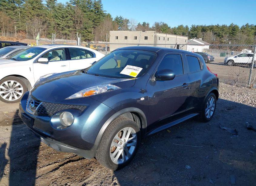 Photo 2 of 2011 Nissan Juke SL (VIN JN8AF5MV1BT014985)