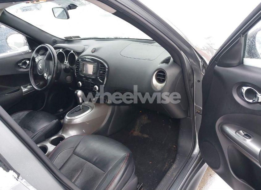 Photo 5 of 2011 Nissan Juke SL (VIN JN8AF5MV1BT026005)