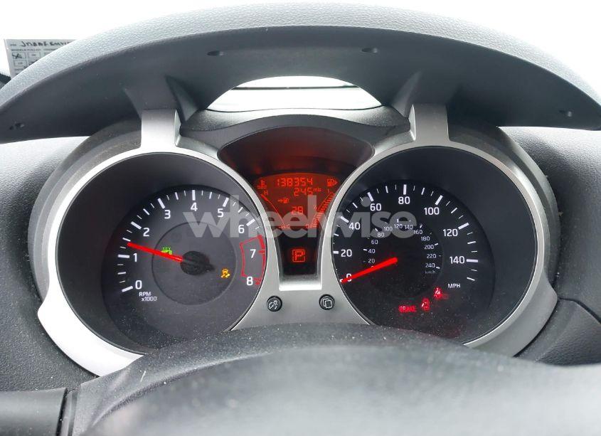 Photo 7 of 2011 Nissan Juke SL (VIN JN8AF5MV1BT026005)