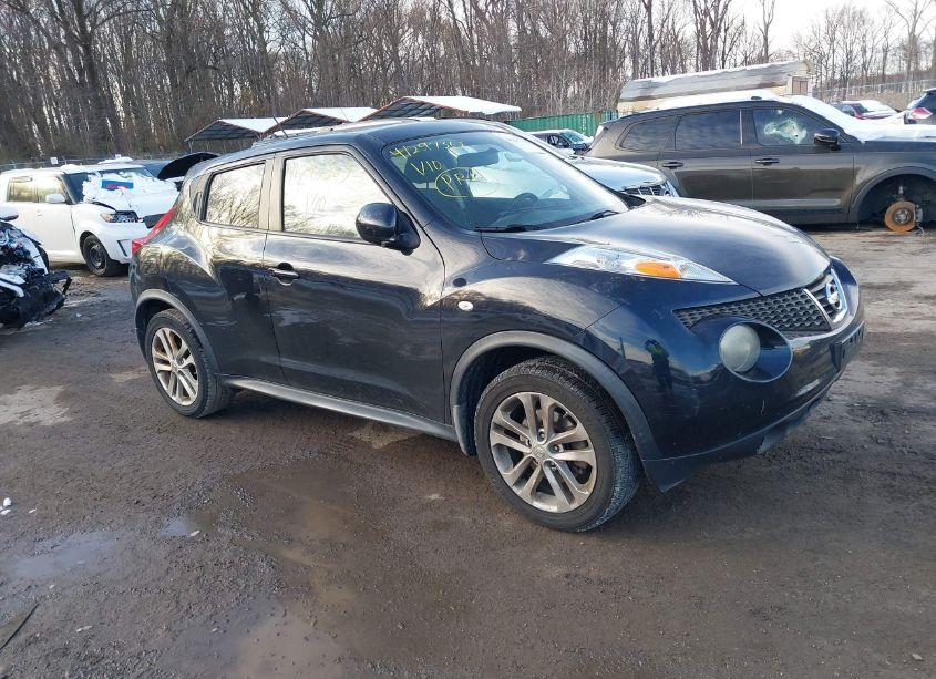 2012 Nissan Juke SV (VIN JN8AF5MV1CT107796) main photo