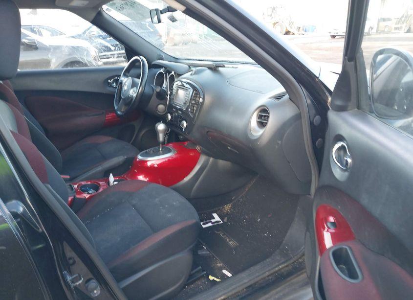 Photo 5 of 2012 Nissan Juke SV (VIN JN8AF5MV1CT107796)