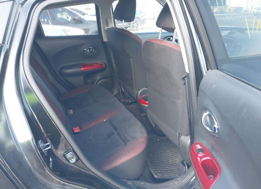 Photo 8 of 2012 Nissan Juke SV (VIN JN8AF5MV1CT107796)