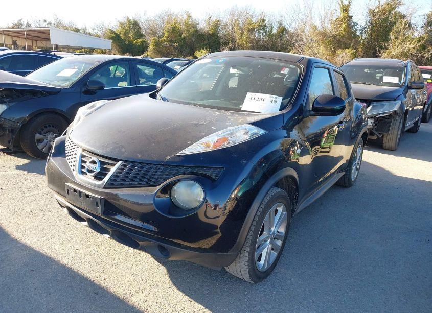 Photo 2 of 2012 Nissan Juke SV (VIN JN8AF5MV1CT118880)
