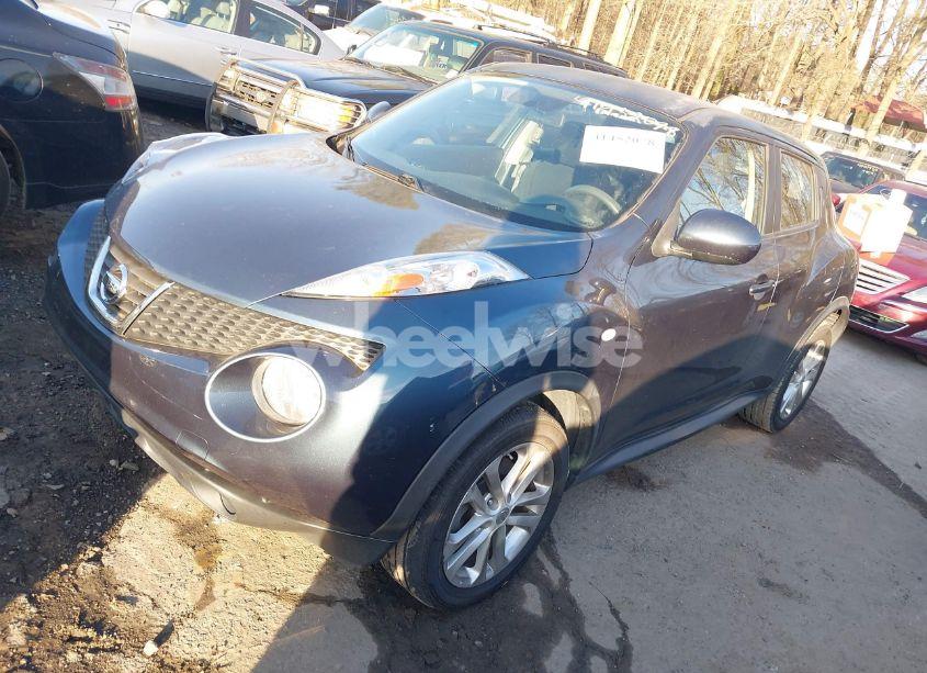 Photo 2 of 2013 Nissan Juke S (VIN JN8AF5MV1DT211741)