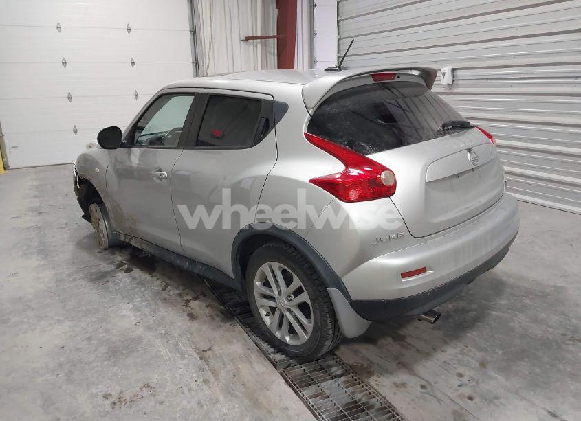 Photo 3 of 2013 Nissan Juke SL (VIN JN8AF5MV1DT212355)