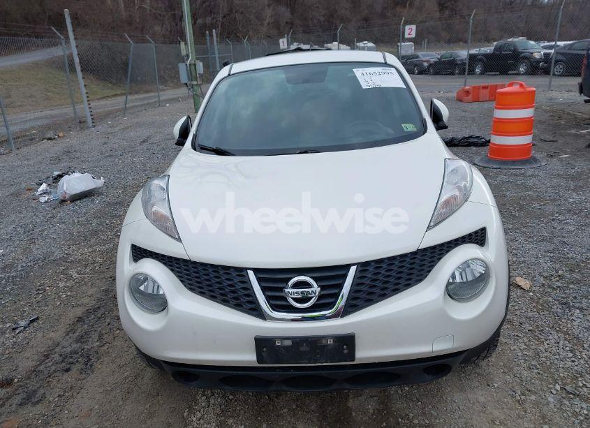 Photo 6 of 2013 Nissan Juke S (VIN JN8AF5MV1DT219550)